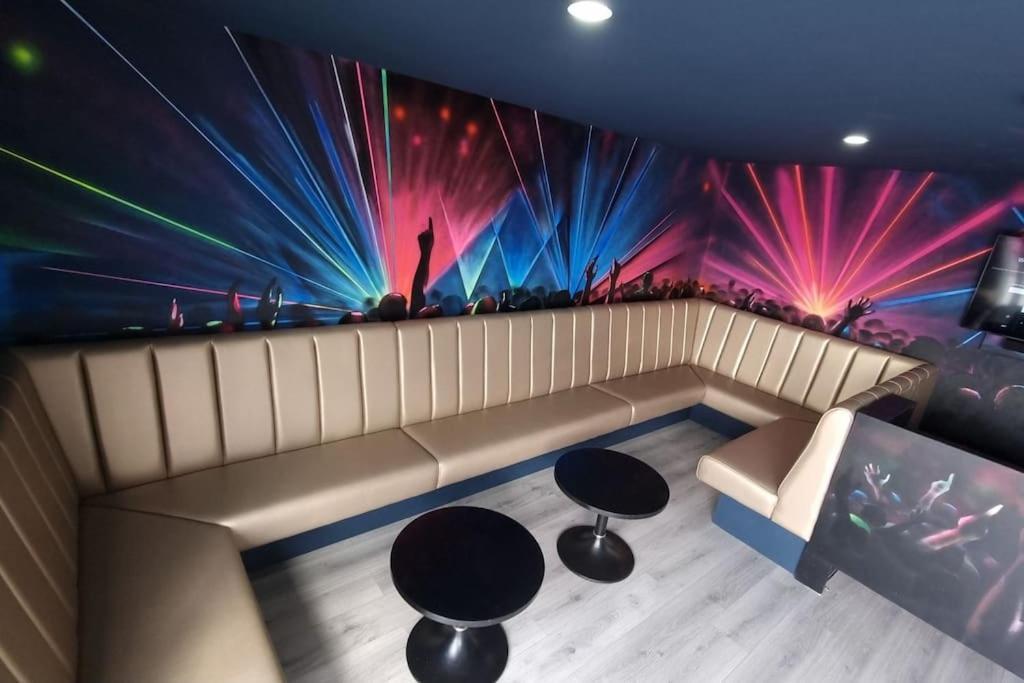 Penthouse Apartment, Sleeps 21 With Terrace Liverpool Kültér fotó